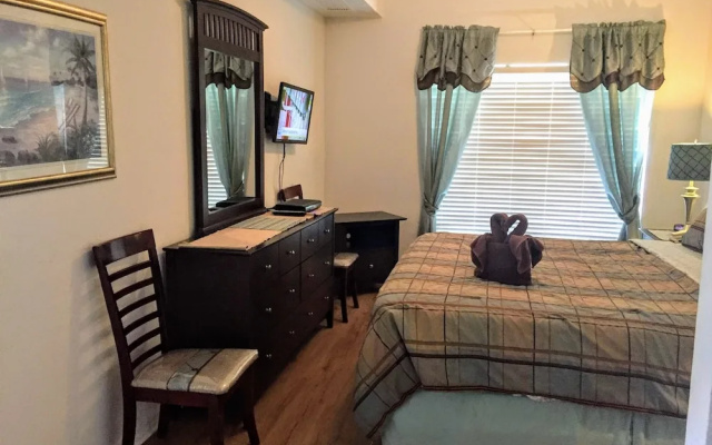 1391-38559 - 4 Bedroom Townhome