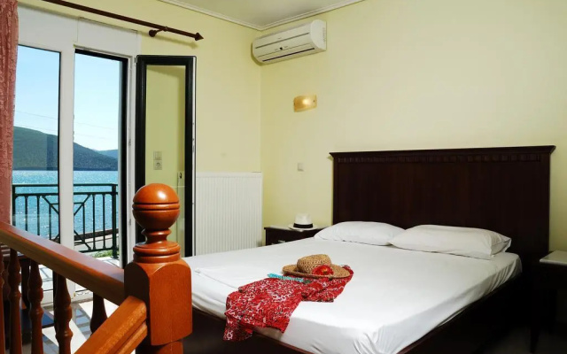 Ariadnes Holiday Accommodation II