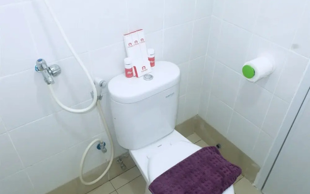 2BR Near Shopping Centre Bassura Apartment