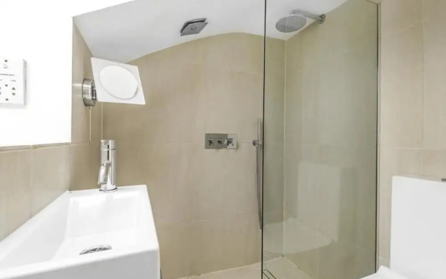 Beautiful 3 Bedroom Flat in Fulham