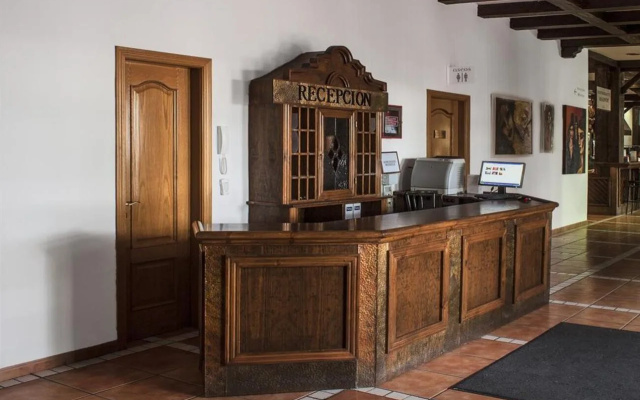 Hotel Asador Albenzaire
