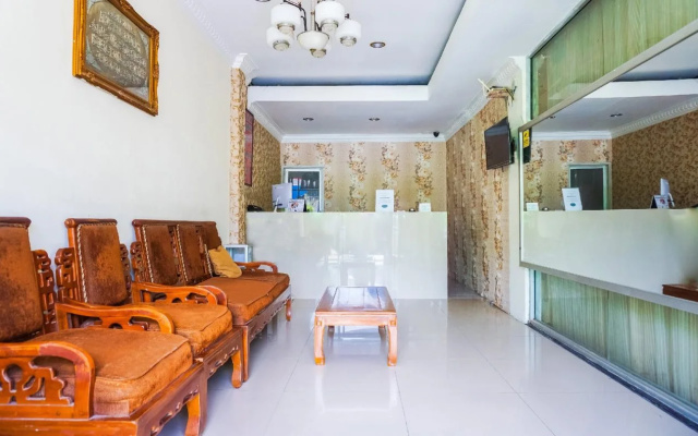 Hotel Siti Nurbaya by Oyo Rooms