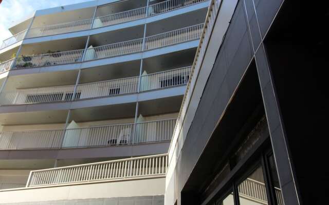 Отель Apartamento 2178 - Les Palmeres 5-2 Испания, Курорт Росес - отзывы, цены и фото номеров - забронировать отель Apartamento 2178 - Les Palmeres 5-2 онлайн вид на фасад
