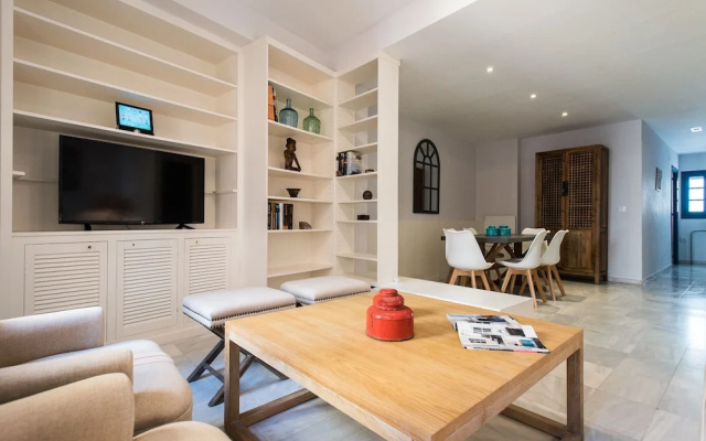 HommyHome Cerrajería - Superb Apartment