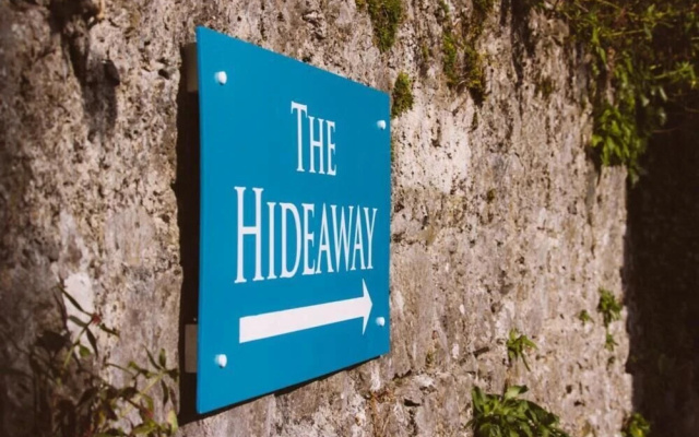 Hideaway At Thornleigh Hotel