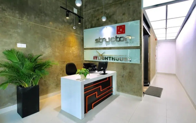 Saigon Pearl by AVIVA