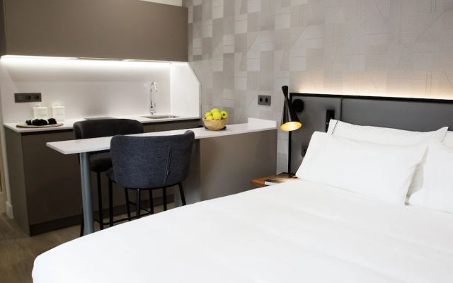 Prisma Suites