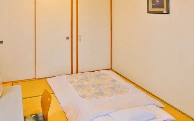 Lake Saroma Hotel Lake Palace