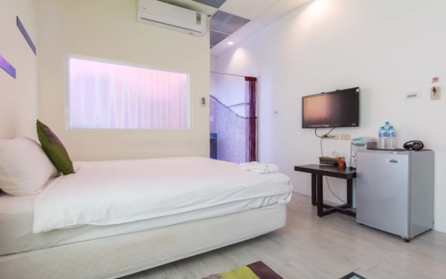 Found Hostel