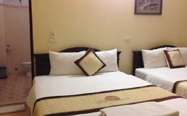 Viet Nhat Hotel