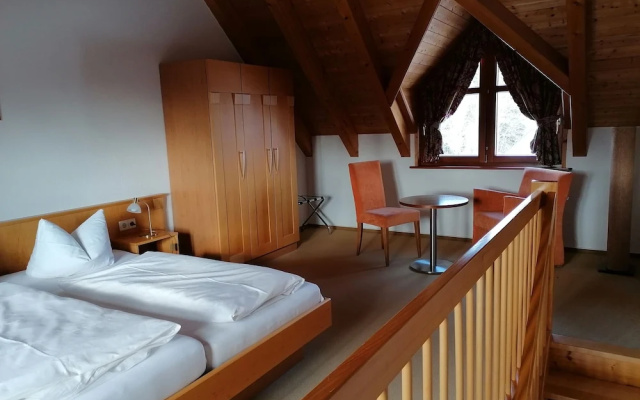 Gasthof Zum Kreuz In Furtwangen