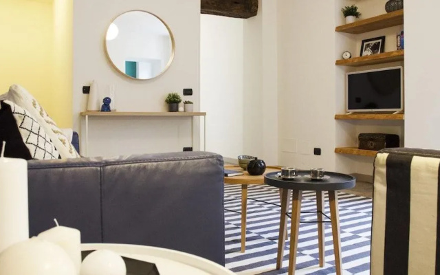 Charming Modern Apartment