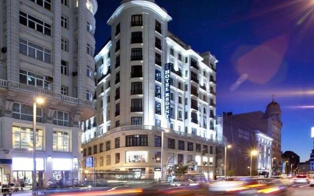 Hotel Regente вид на фасад