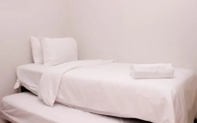 Homey And Comfort Living 2Br At Mediterania Palace Apartment
