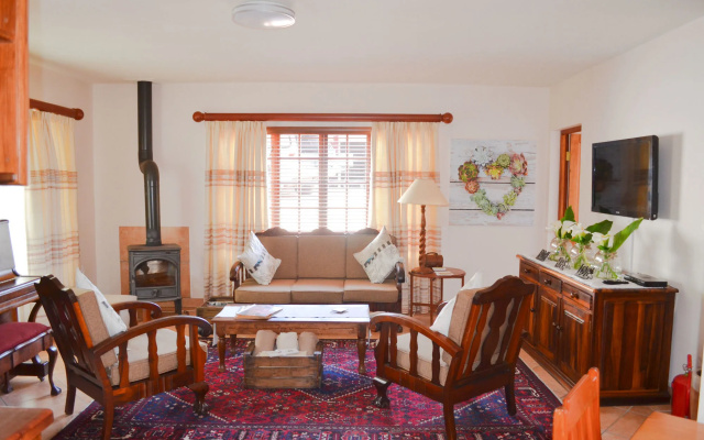 Aan De Bergen Guesthouse South Africa