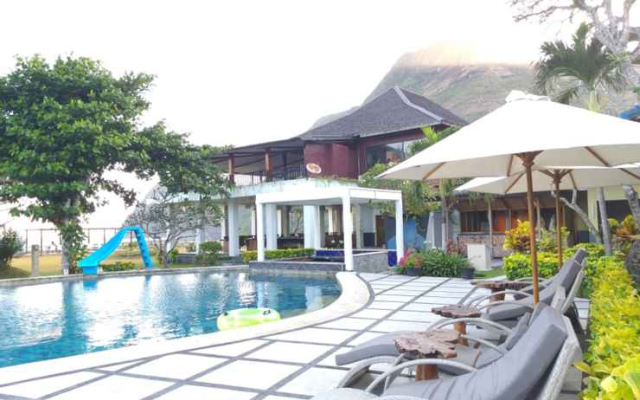 Tropical Beach Resort Sumbawa