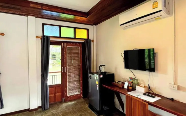 Bang Phra Resort Near Si Racha