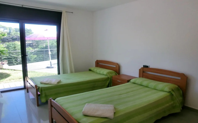 104664 -  Villa in Lloret de Mar