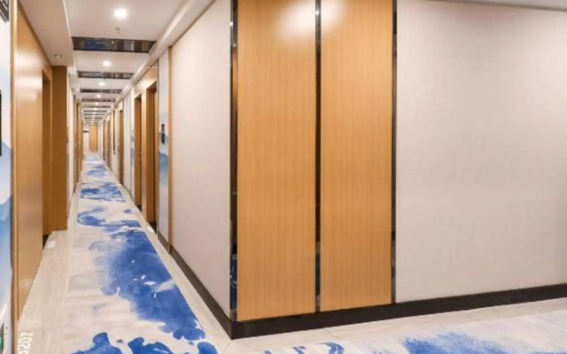 Qingmu Hotel (Nanjing Xinjiekou Hanzhongmen Subway Station)