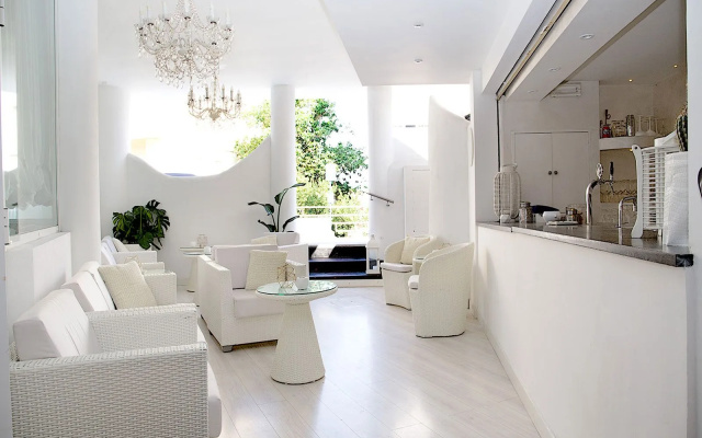 Hotel Iva