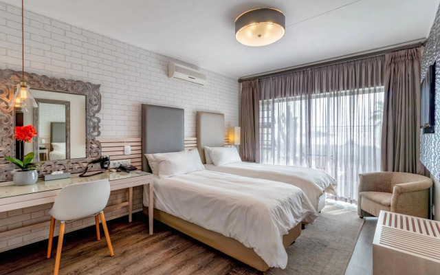 Protea Hotel by Marriott Mossel Bay