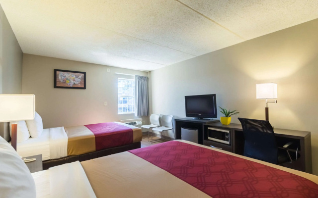 Econo Lodge Harrisburg - Southwest of Hershey Area