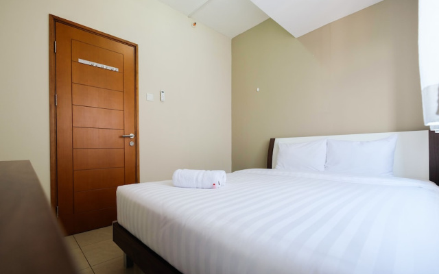 2 Bedrooms at Gading Greenhill Apartment by Travelio