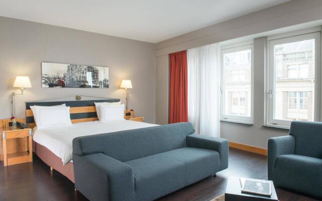 Отель Swissotel Amsterdam Амстердам комната для гостей