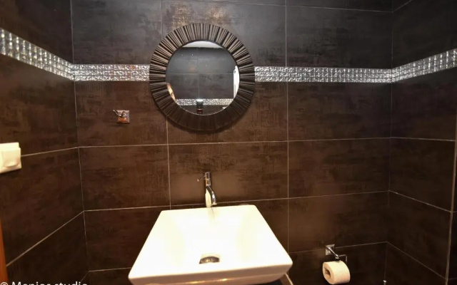 Menios Apartments and Studios