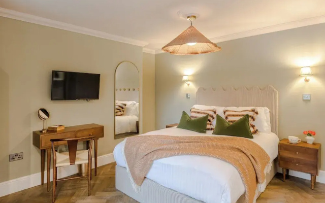 Tyndall's Park - Your Apartment