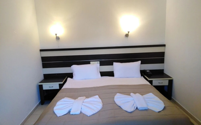 Savrose Suite Hotel