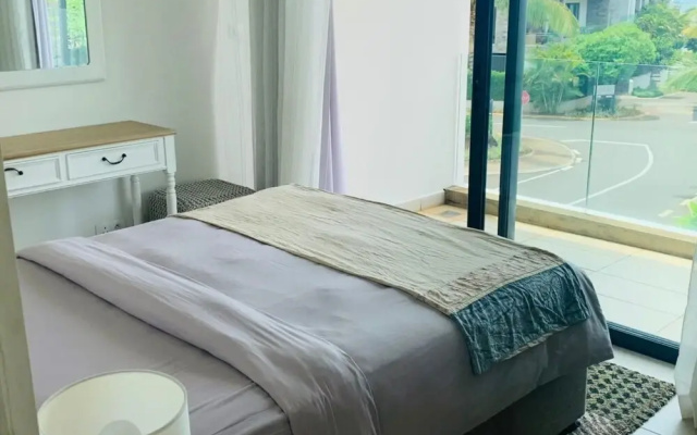 Azuri Residences by Life in Blue