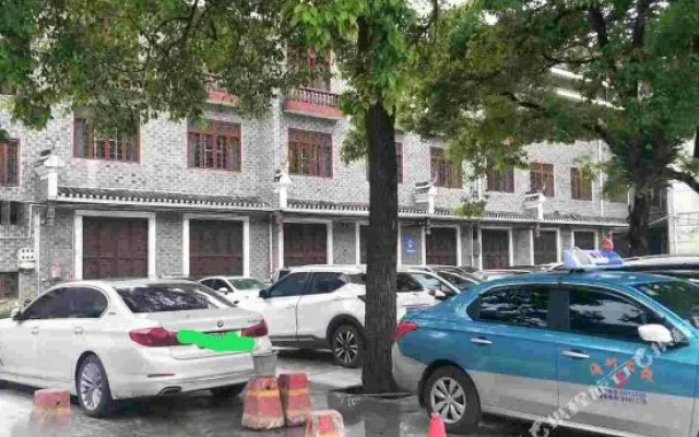 Shankee Chain Hotel (Jishou Qianzhou Ancient City)