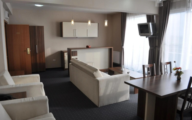 Euro House Hotel