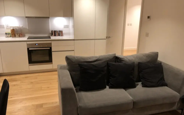 Luxury 2 Bed 2 Bath Apartments next to kings cross