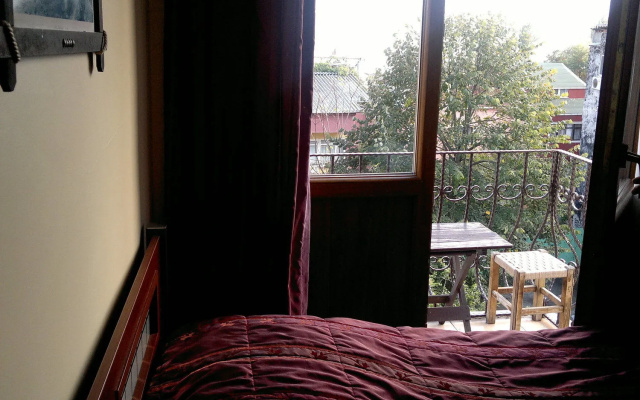Emre Hotel