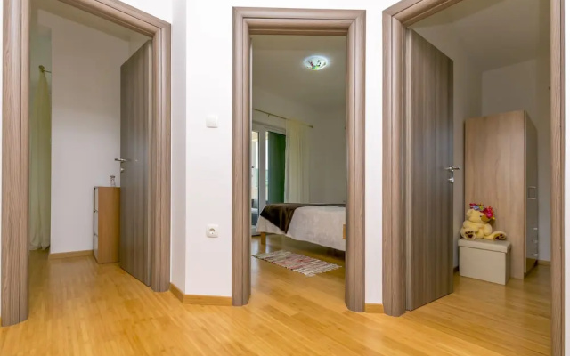 House Aria