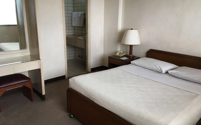 Sunny Bay Suites