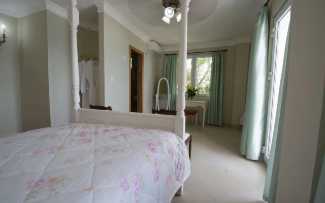 Taboga Palace Spa Hotel