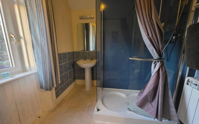 Highland Haven Apartment Sleeps 8
