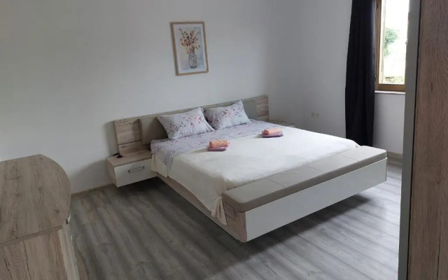Apartments Bakša