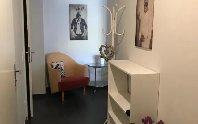 Apartment Zebra
