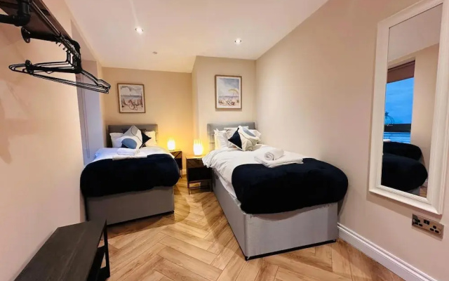 Brighton City View 3-bed Retreat