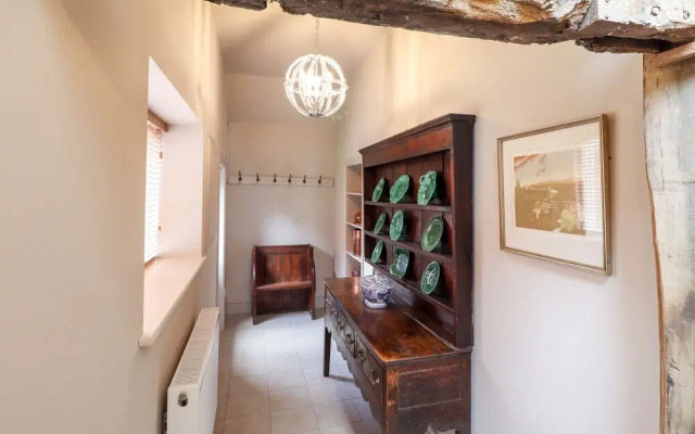 Rock House Apartment