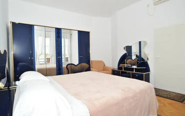 Apartment Beautiful Sea View