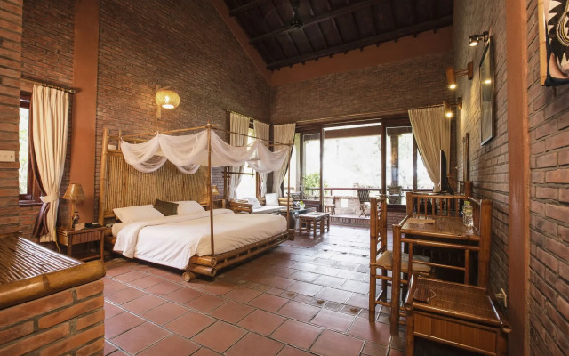 Van Chai Resort