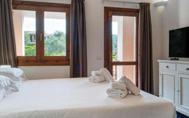 Costa Serena Village Boschetto Holiday