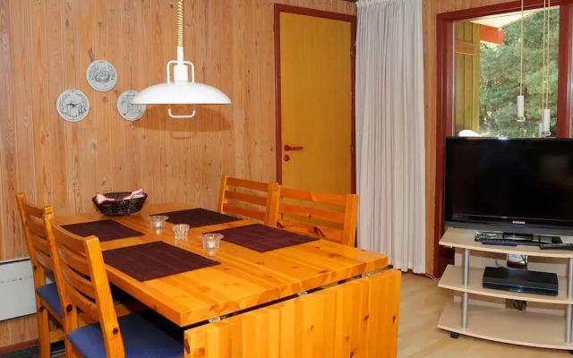 6 Person Holiday Home in Blavand-by Traum