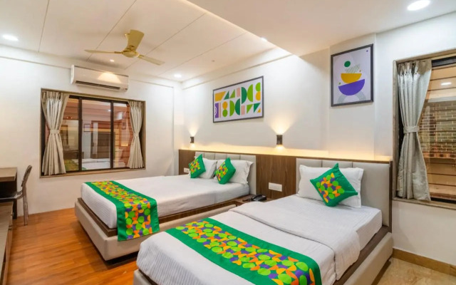 Treebo Petals Suites & Banquet - New Town