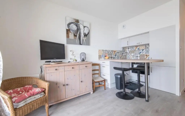 Studio vue mer, avec grande terrasse